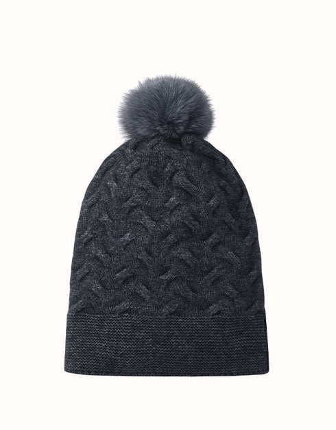 URBAN UGG® Taffie Beanie